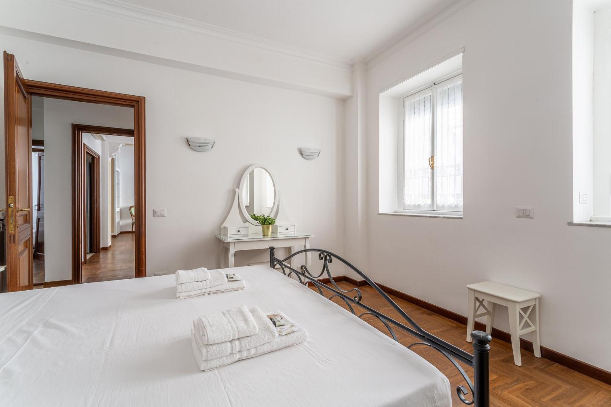 Iflat Vatican Spacious Apartment With Terrace روما المظهر الخارجي الصورة